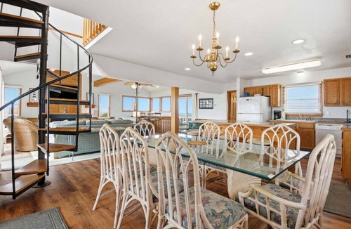 Brigands' Bay House | Waterfront House w/Private Hot Tub, Washer/Dryer, Shared Pool, Central AC, WiFi