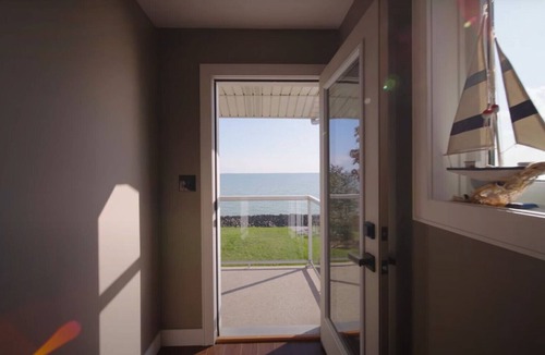 Amherstburg Cottage | Waterfront Lake Erie Cottage at Secluded Beach, Bring the Dog! | Trails & Kayaks