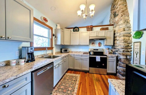 Prospect Harbor House | Waterfront Sea Cottage w/Fire Pit, 1 dog, watertoys