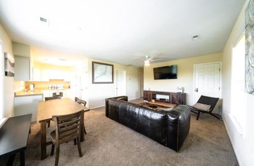 Waves Apartment | Watermen's Cabana 2C - 3-Bed, 2-Bath Apartment - Walk To BEACH Access & PET Friendly!