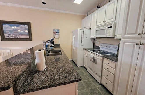 Carolina Yacht Landing Apartment | Waterway Bliss | Views | 3 BR | Near Cherry Grove