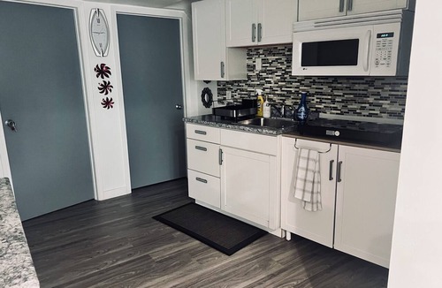 Fort Gary Apartment | Welcome to cozy suites in a great neighborhood With lot of amenities .