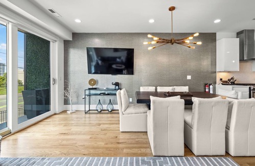 Edgehill House | Welcome to The Skyline Reserve Elevated Luxury Above Music City