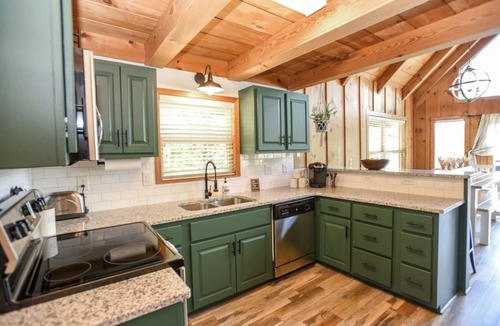 Flat Hollow Marina House | Whatever Floats Your Boat! Norris Lake Waterfront w/Private Dock Sleeps 15