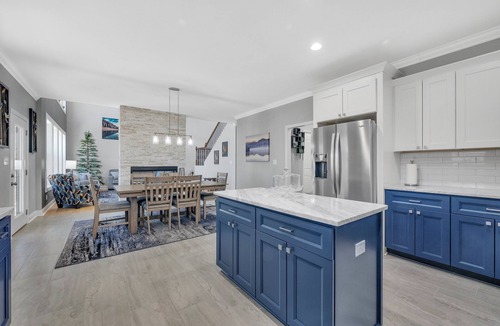 Catawba House | Whispering Winds | Brand New Lakefront 6BR on Lake Norman | Sleeps 15 | Free Pedal Boat