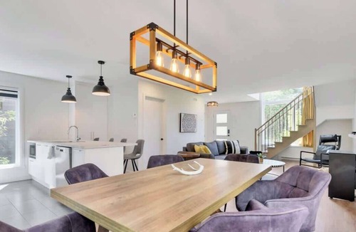 Pont-Rouge Ski Chalet | White Stag - Comfort & Serenity - Sauna & Pool