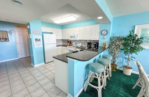 Windy Hill Condo | Windy Hill Dunes 105! 1st floor, 3 BR Premium Ocean Front Condo. Book your vacation today!