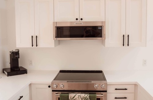 Ruthven House | Wine Country Cottage
