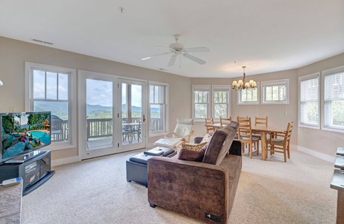Banner Elk Condo | Wintergreens R1012- Mtn Condo/View, Gated Resort, Indoor/Outdoor Pools & Hot Tub