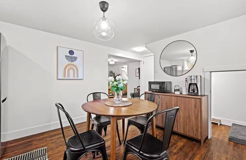 Halifax House | Woods & Water Suite