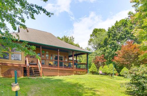 Bakersville House | Wraparound Porch w/Views: Blue Ridge Mtn Gem!