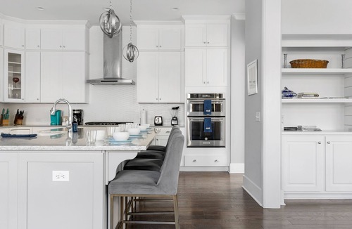 Mount Pleasant House | Your Home Away From Home | The Silver Lotus