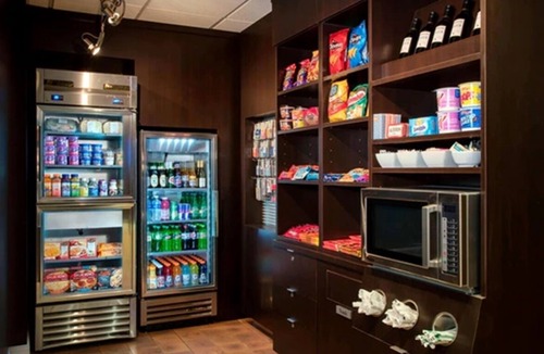 North Myrtle Beach Hotel | Your Home Away From Home! 2 Relaxing Units, Indoor Pool, Free Parking!