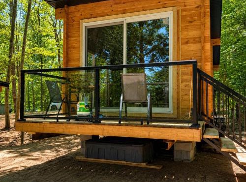 1-bedroom Unique Eco Log Cabins in Parry Sound #102