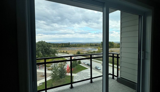 2 bed 2 bath Furnished Monthly Rental