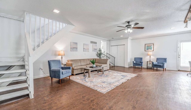 20 Minutes from Downtown - Blues City Retreat