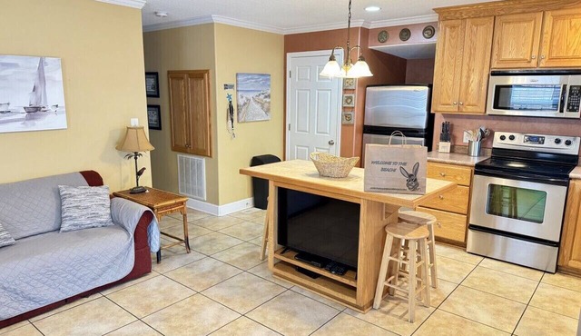 2BR/2BA Cottage-Golf Cart-Ocean Lakes-Pet-Friendly