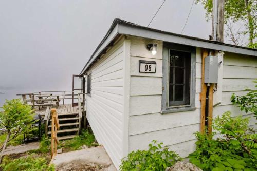 3-bedroom Lakeview Cottage - Rockwood #8