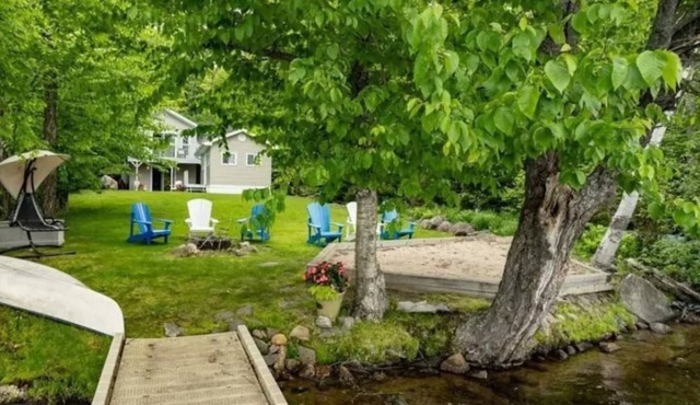 4 Season Waterfront Bay Lake Beauty