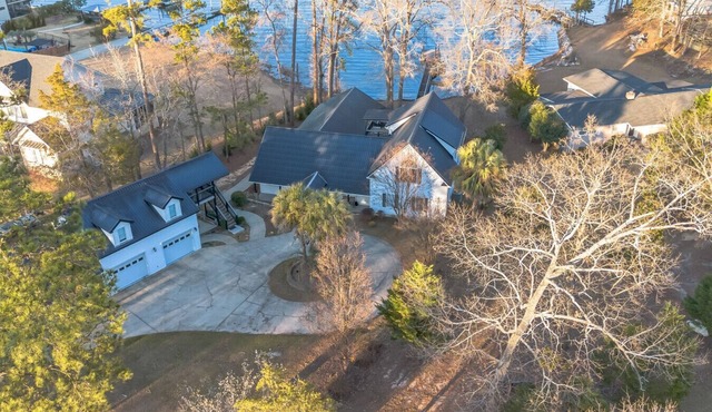4BR - 4BA - 15ft Outdoor Bar - Kayaks & SUPs Included