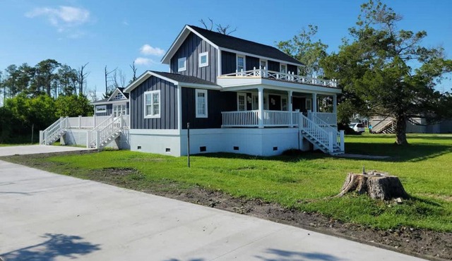 4BR Historic Home Private Dock Fishing