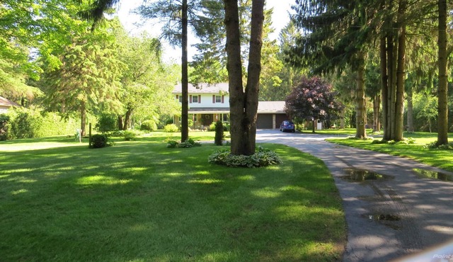 5 ⭐️ Secluded Family only Riverfront 5 min from Sauble Beach