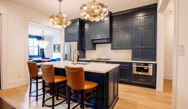 517 Townhome · ✧Luxurious East TN Townhome ✧ Walk to Downtown