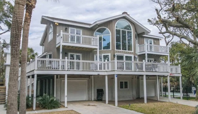702 Whiting Road