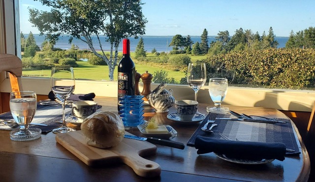Amherst Shore Country Inn