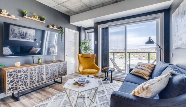 Appartement Luxe | Incredible Sunset View - Pool - Parking - Near Old Québec
