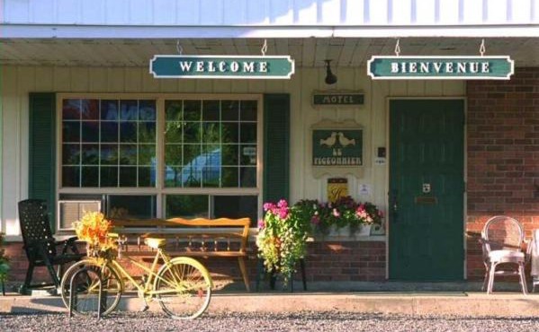 Auberge - Motel Le Pigeonnier