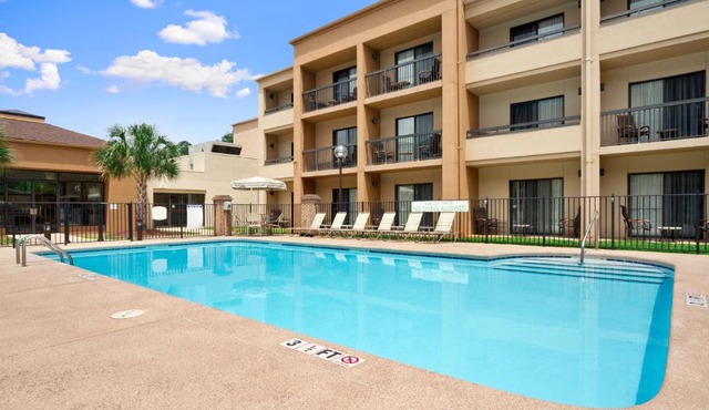 Baymont by Wyndham Columbia Northwest