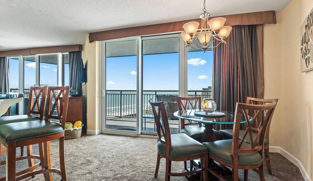 BEACH HIDEAWAY ~ Ocean View ~ Affordable Luxury ~ 1B/1B