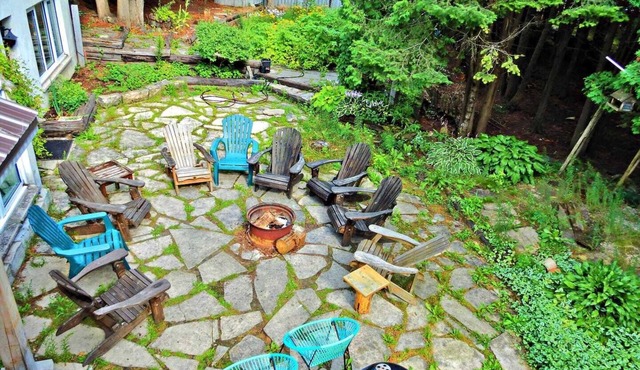 Beautiful Cottage - Sleeps 14+ Trails Sauna Fire pit No Neighbours