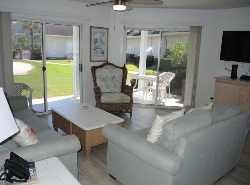 Beautiful Ground Floor Golf Resort Villa 1503 Steps from the Pool