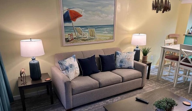 Beautiful One Bedroom Condo