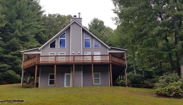 Beautiful Tranquil Mountain Home in Andrews, NC