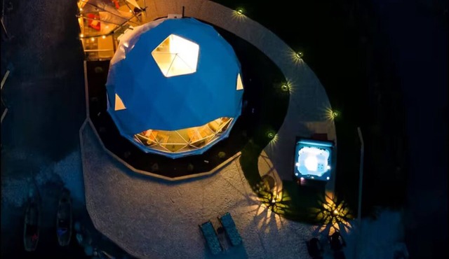 Blysteiner Lake Domes