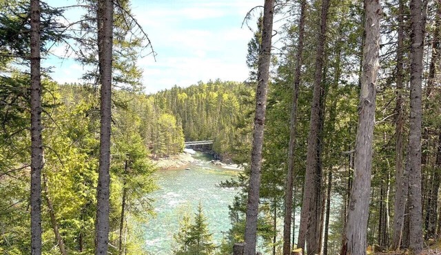 Bonaventure River Camper | Salmon Fishing & Launch