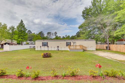Bonneau Vacation Rental w/Private Yard!