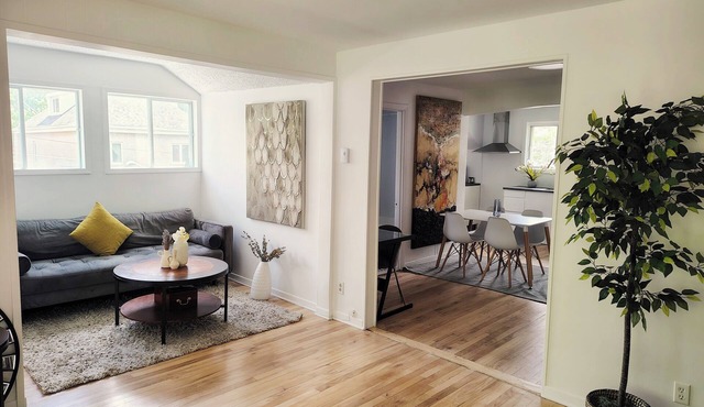 Calm, stylish 2-bedroom living just 12 minutes to metro