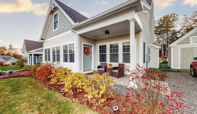 Cape Arundel with AC | Heated Pool, Hiking Trails & Gym | 15 Mins to Beaches