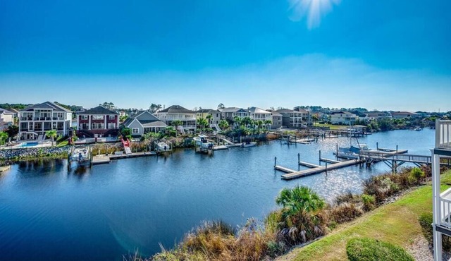 "Carolina Yacht Club" In Little River