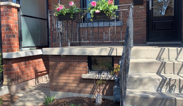 Charming 1-bedroom basement suite in marvelous Toronto with WiFi