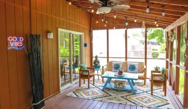 Charming 3-bedroom house in delightful Charlotte