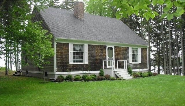 Charming Waterfront Cottage Just Steps from East Penobscot Bay