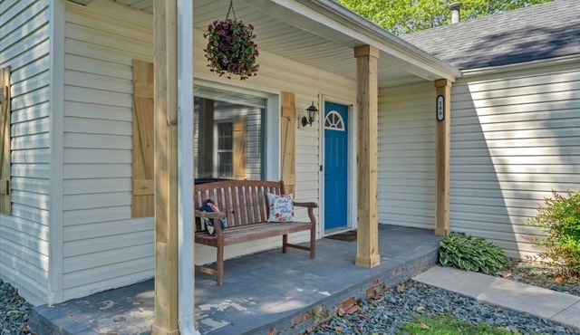 Charming Whole House In The Heart of Daleville