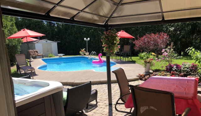 CLOSED. NOT AVAILABLE 2023-24. 300 steps to Paletta Lakeside Mansion