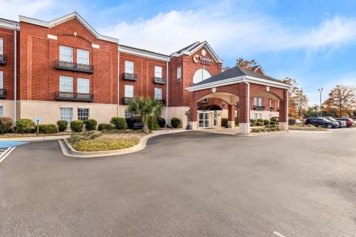 Comfort Suites Sumter near Shaw AFB
