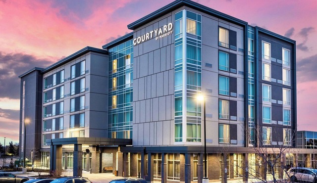 Courtyard by Marriott Burlington